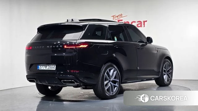 Land Rover Range Rover Sport 3rd Generation 2026 Черный из Кореи