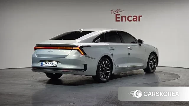 Kia The New K8 2024 Серебристо-серый из Кореи