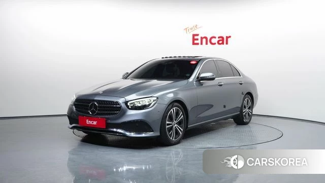 Mercedes-Benz E-Class W213 2021 Серый из Кореи