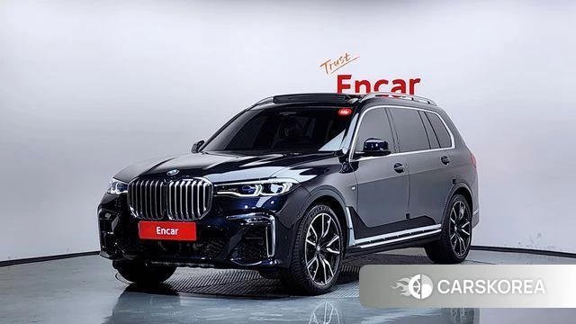 BMW X7 (G07) 2022 Черный из Кореи