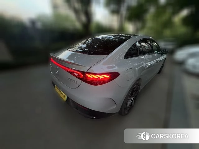 Mercedes-Benz EQE AMG 2024 Серебристо-серый из Китая