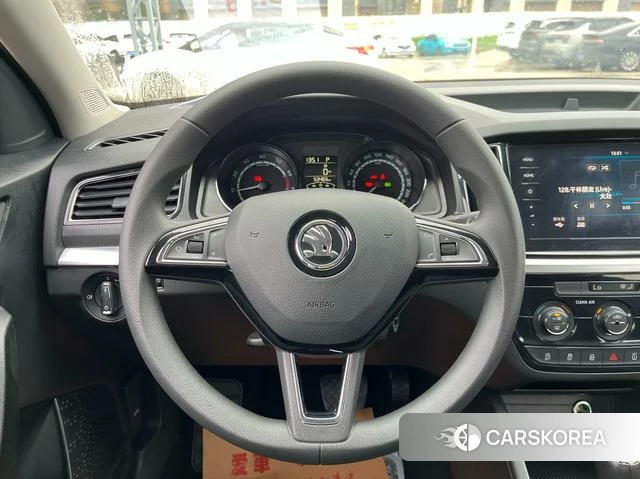 Skoda Komick 2021 Шампань из Китая