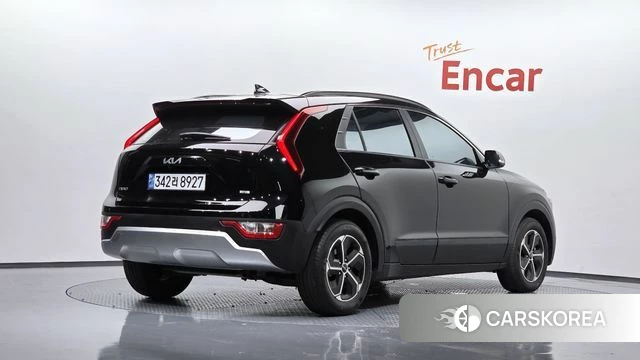 Kia Di Ol Nu Niro 2022 Черный из Кореи
