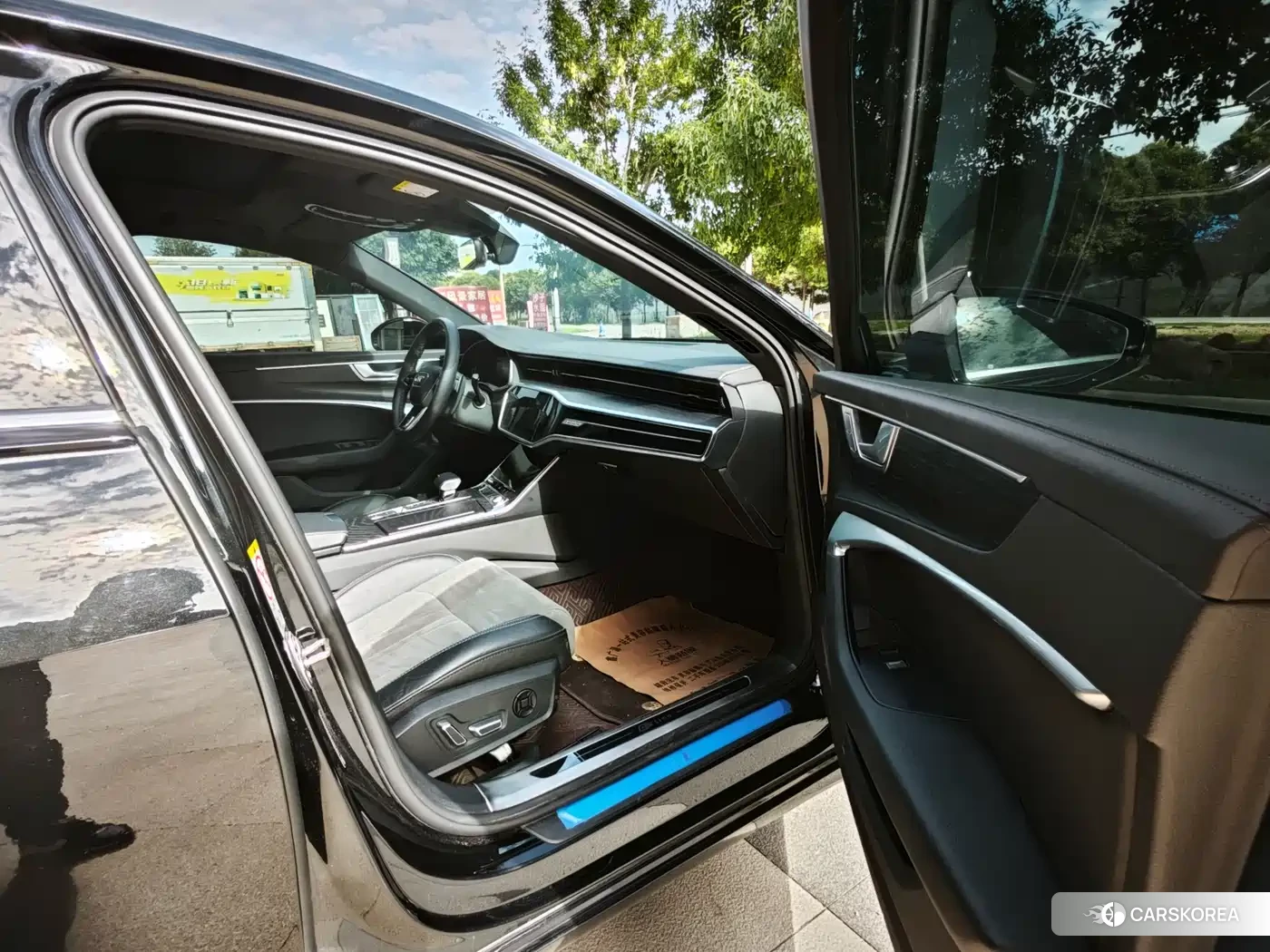 Audi A6L 2024 Черный из Китая