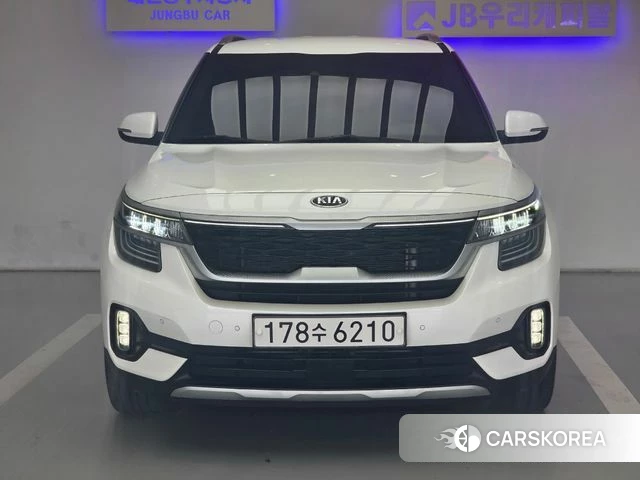 Kia Seltos 2020 Белый из Кореи