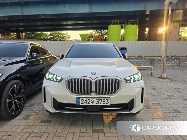 BMW X5 (G05) 2025 Белый из Кореи