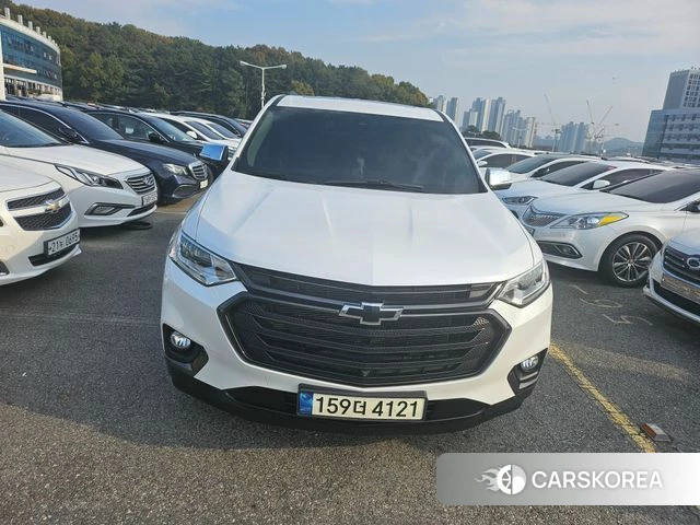 Chevrolet (GM Daewoo) Traverse 2021 Белый из Кореи
