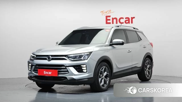 Ssangyong Beautiful Korando 2019 Серебристо-серый из Кореи