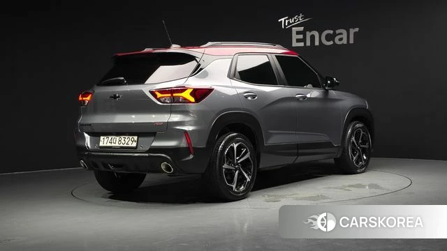 Chevrolet (GM Daewoo) Trailblazer 2020 Серый из Кореи