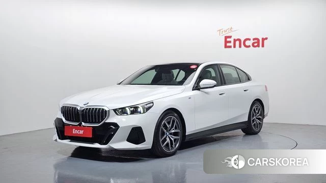 BMW 5 Series (G60) 2025 Белый из Кореи