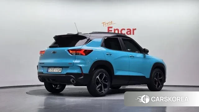 Chevrolet (GM Daewoo) Trailblazer 2020 Синий нефрит из Кореи