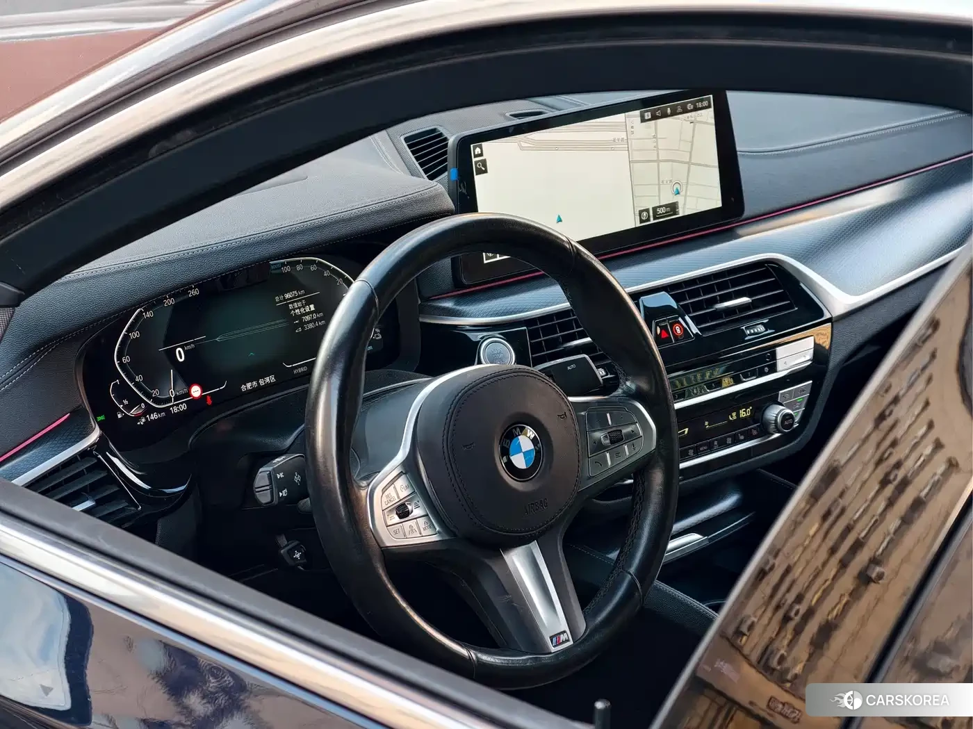 BMW 5 series 2022 Черный из Китая