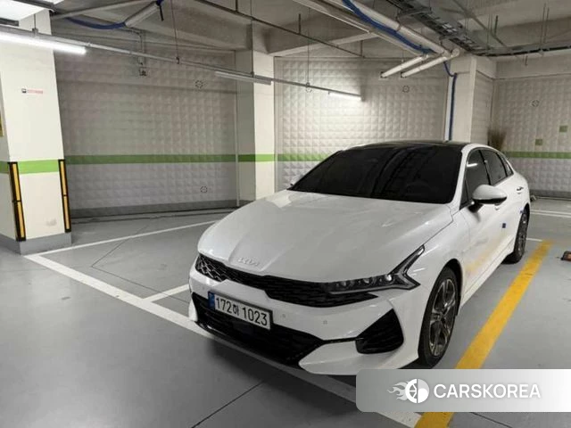 Kia K5 3rd generation 2022 Белый из Кореи