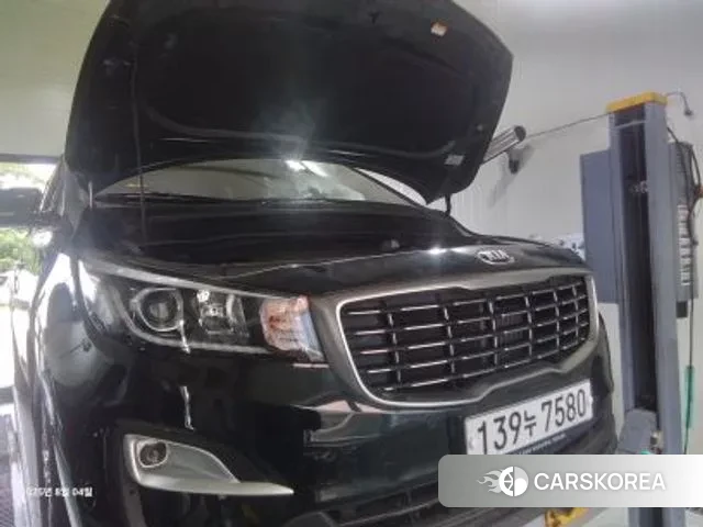 Kia The New Carnival 2018 Черный из Кореи