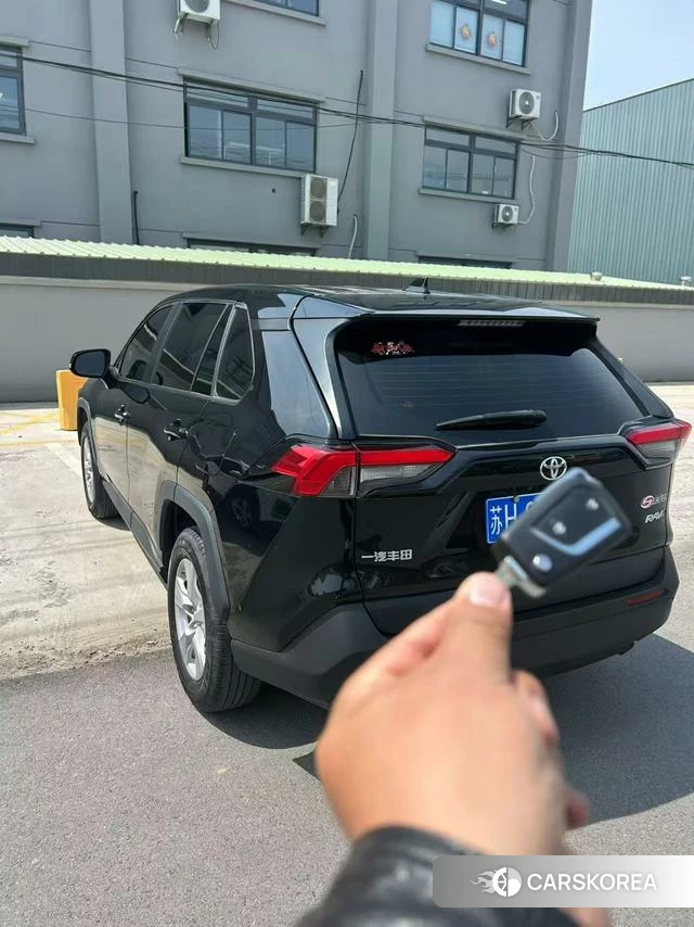 Toyota RAV4 Rongfang 2023 Черный из Китая