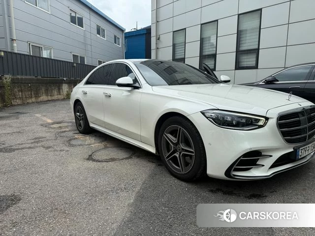 Mercedes-Benz S-Class W223 2021 Белый из Кореи