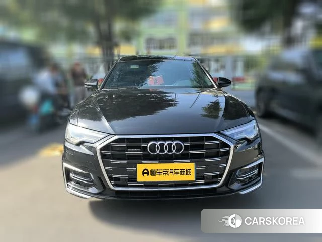 Audi A6L 2023 Черный из Китая
