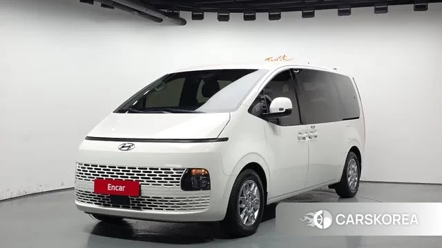 Hyundai Staria 2021 Белый из Кореи