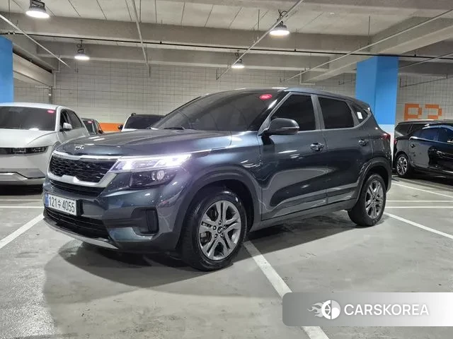 Kia Seltos 2021 Серый из Кореи
