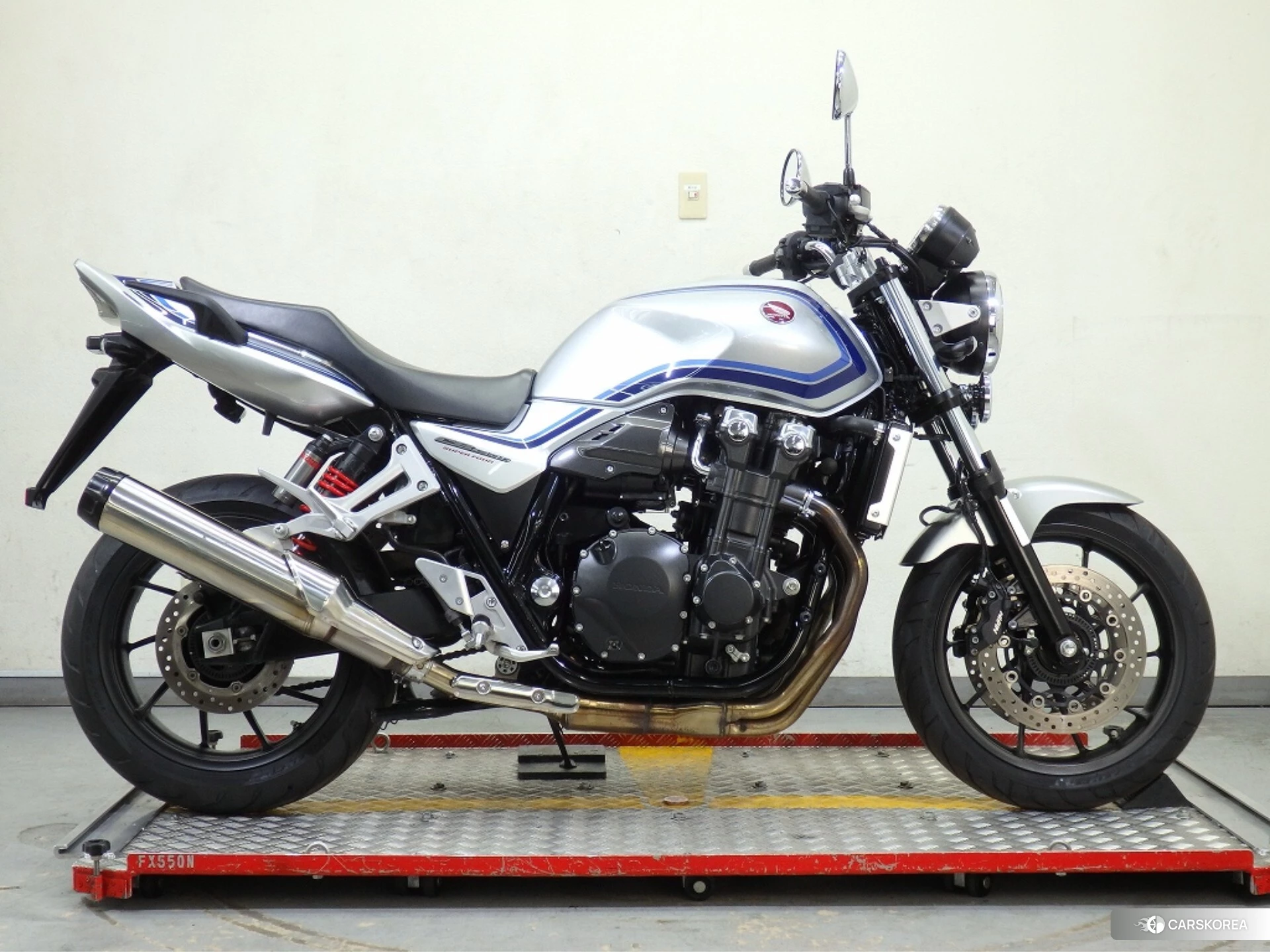 Honda CB1300SF 2023 из Японии, фото 2