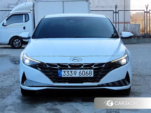 Hyundai Avante (CN7) 2020 Белый из Кореи