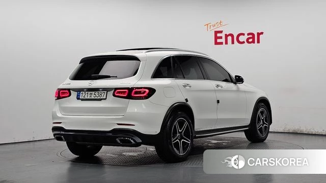 Mercedes-Benz GLC-Class X253 2022 Белый из Кореи