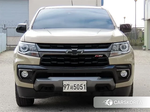 Chevrolet (GM Daewoo) Real New Colorado 2022 Желтый из Кореи