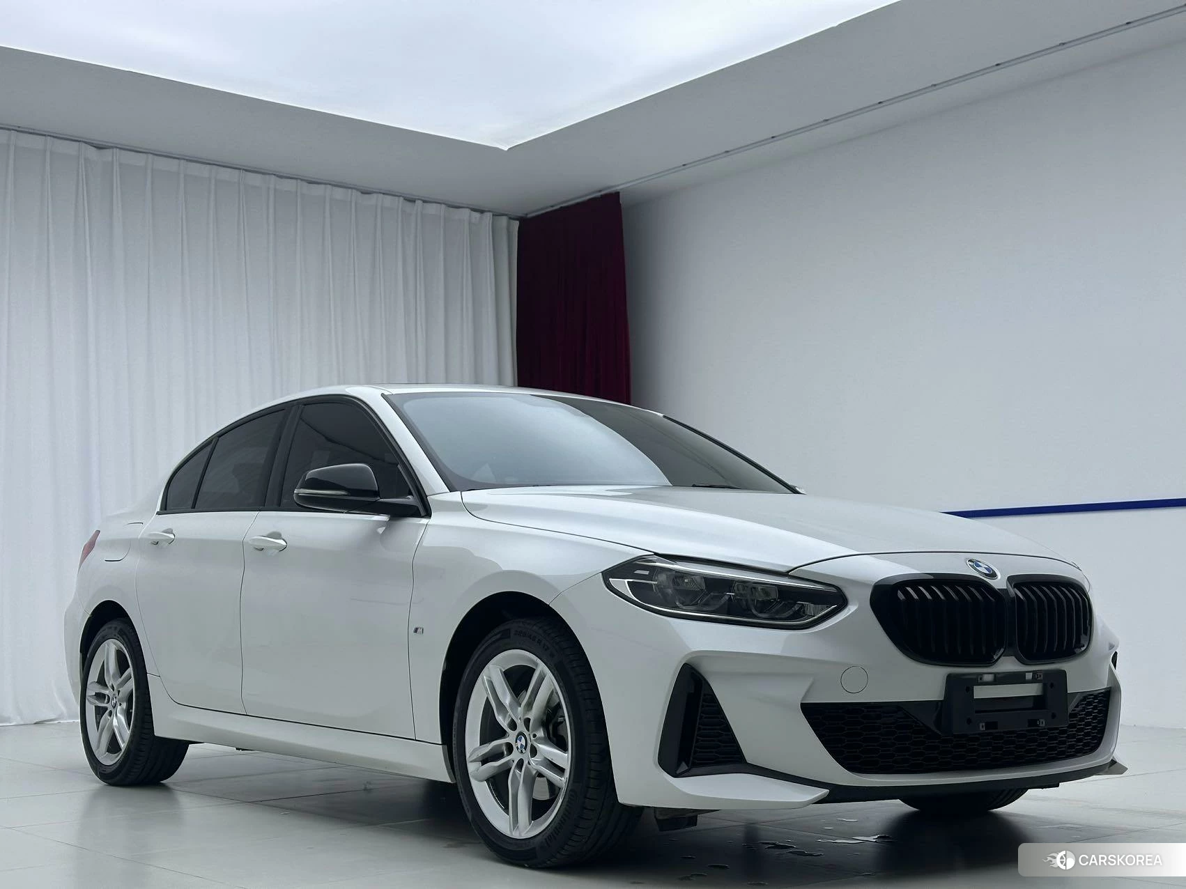 BMW 1 series 2020 Белый из Китая