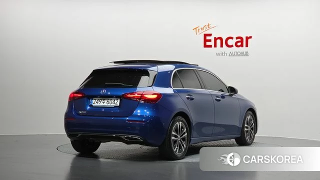 Mercedes-Benz A-Class W177 2024 Синий из Кореи