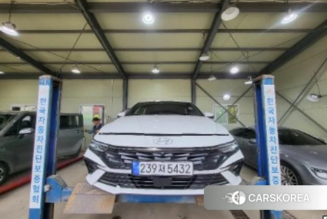 Hyundai The New Avante (CN7) 2024 Белый из Кореи