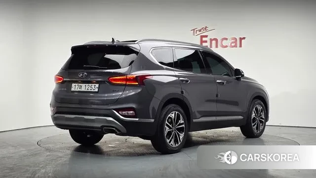 Hyundai Santa Fe TM 2018 Серый из Кореи