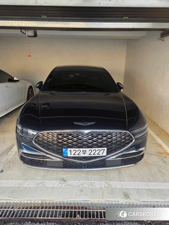 Genesis G90 (RS4) 2023 Синий нефрит из Кореи