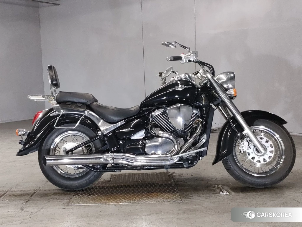 Проданный Suzuki INTRUDER 400 CLASSIC 2014 из Японии