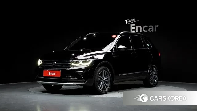Volkswagen Tiguan second Generation 2023 Черный из Кореи