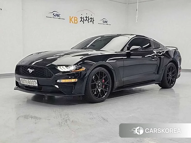 Ford Mustang 2019 Черный из Кореи