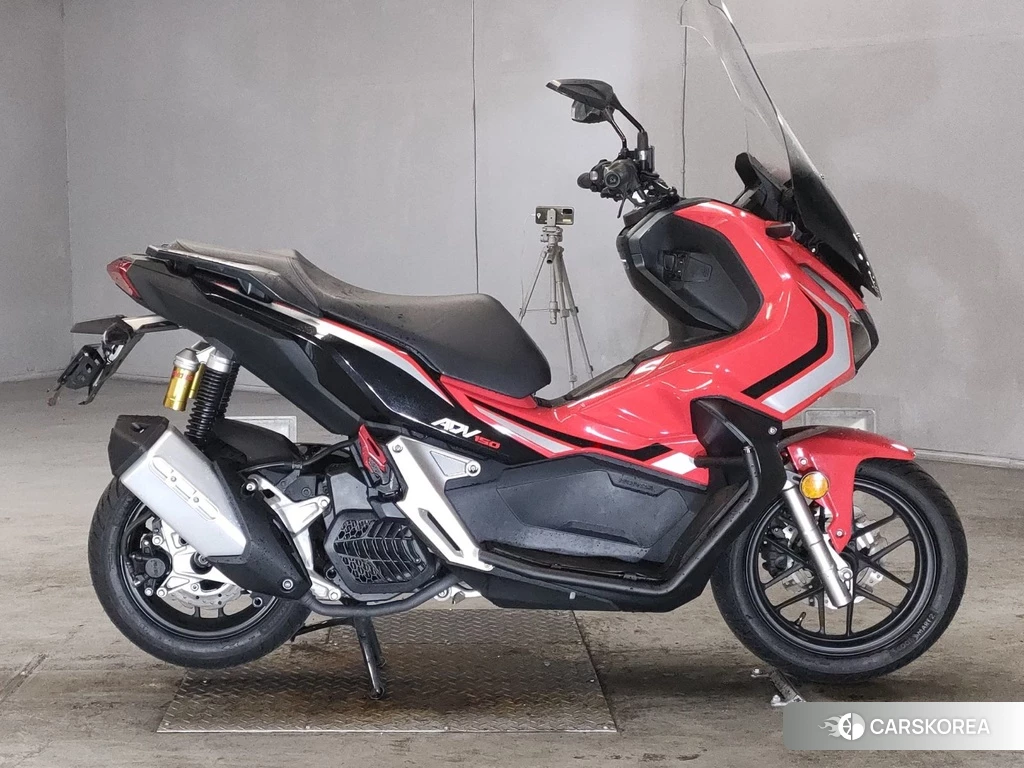Проданный Honda ADV150 2019 из Японии, фото 2