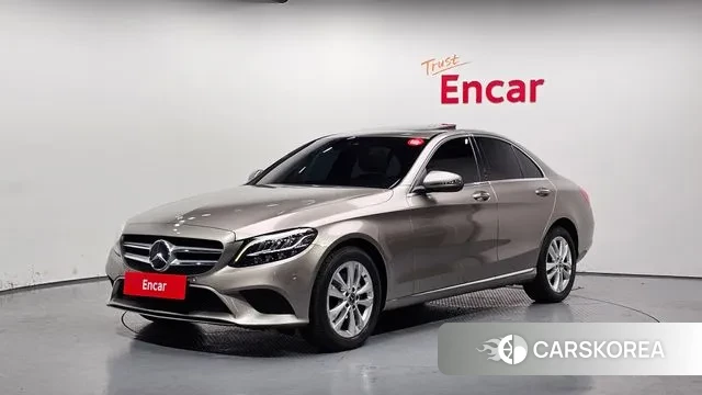 Mercedes-Benz C-Class W205 2019 Песочный из Кореи
