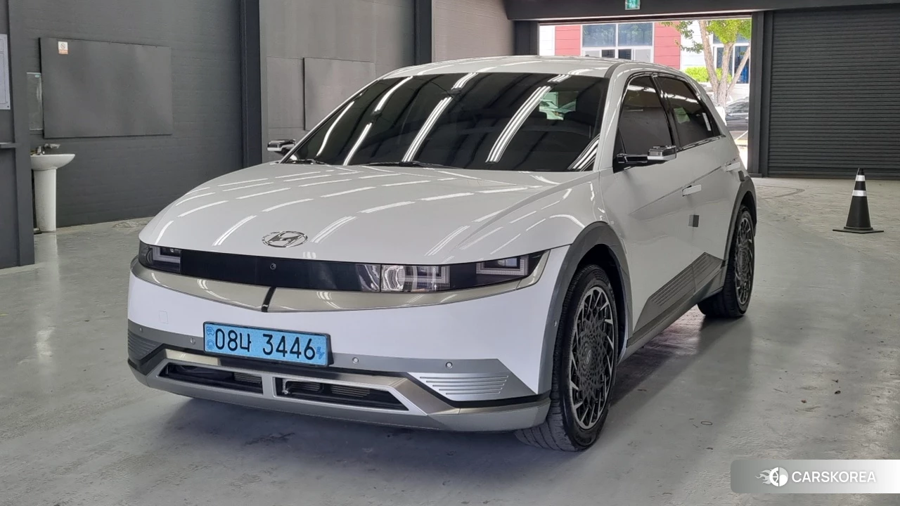 Hyundai Ionic 5 2022 Белый из Кореи