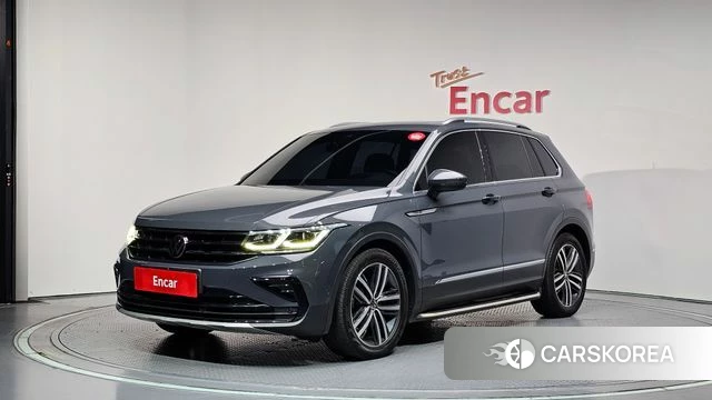Volkswagen Tiguan second Generation 2022 Серый из Кореи