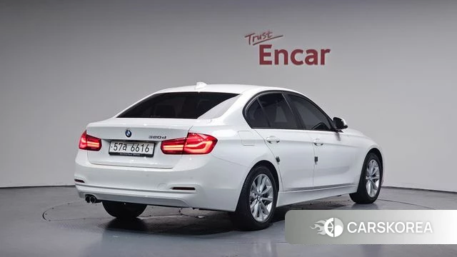BMW 3 Series (F30) 2018 Белый из Кореи