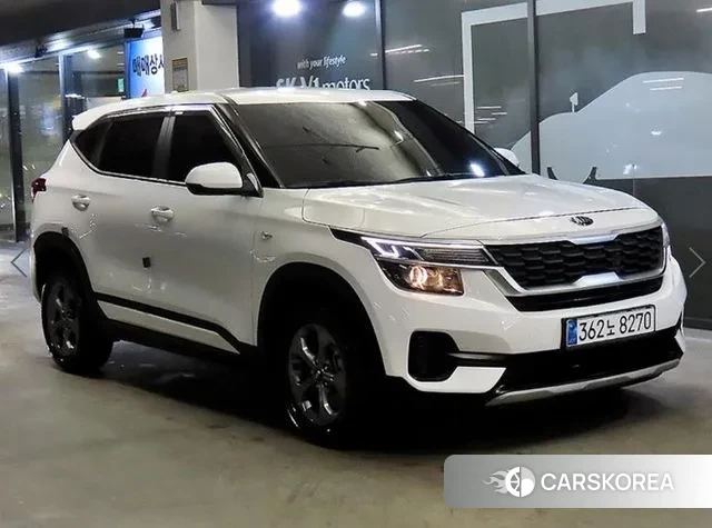 Kia Seltos 2021 Белый из Кореи