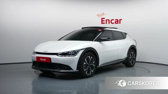 Kia EV6 2023 Белый из Кореи