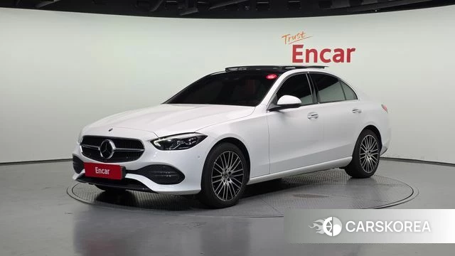 Mercedes-Benz C-Class W206 2022 Белый из Кореи