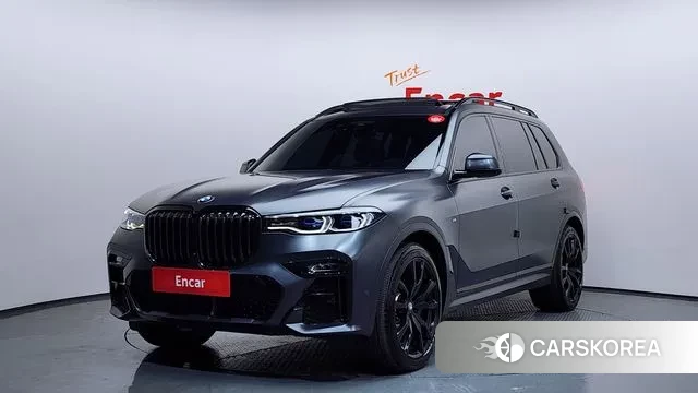 BMW X7 (G07) 2020 Черный из Кореи