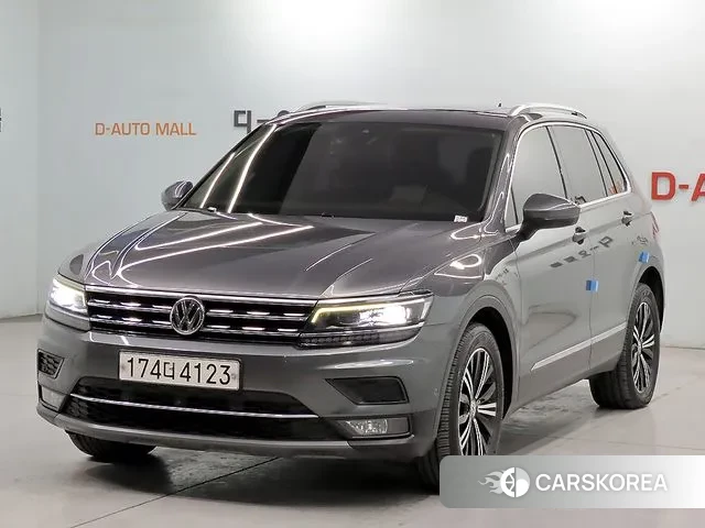 Volkswagen Tiguan second Generation 2020 Серый из Кореи