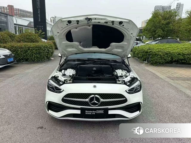 Mercedes-Benz Class C 2024 Белый из Китая