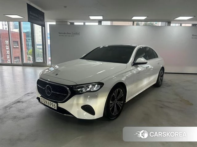 Mercedes-Benz E-Class W214 2024 Белый из Кореи