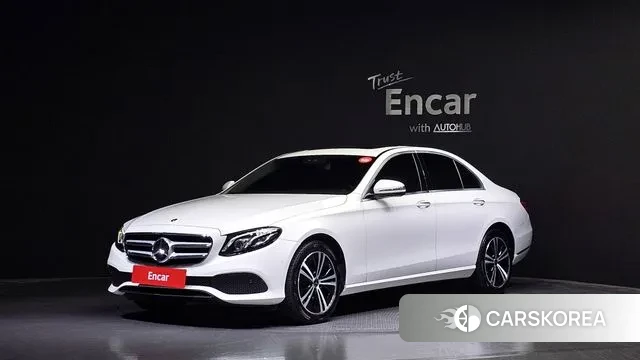 Mercedes-Benz E-Class W213 2020 Белый из Кореи