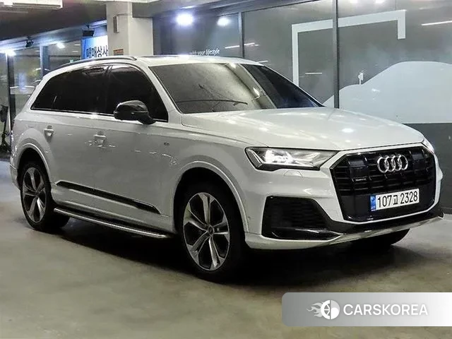 Audi Q7 (4M) 2022 Белый из Кореи
