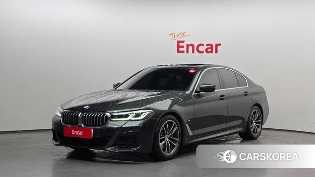 BMW 5 Series (G30) 2023 Серый из Кореи
